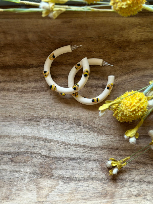 Bee Hoops