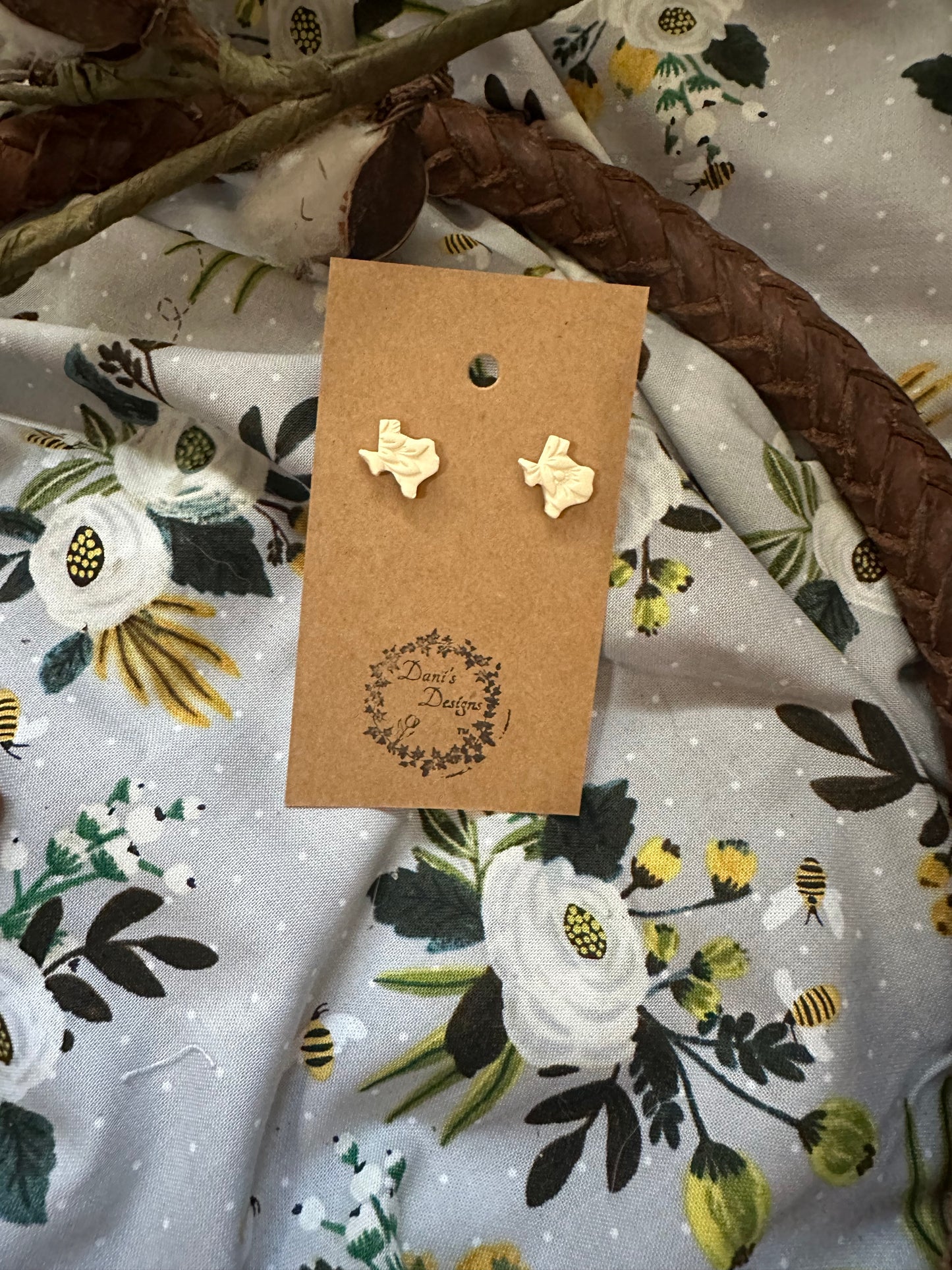 Vintage Floral Mini Texas Studs